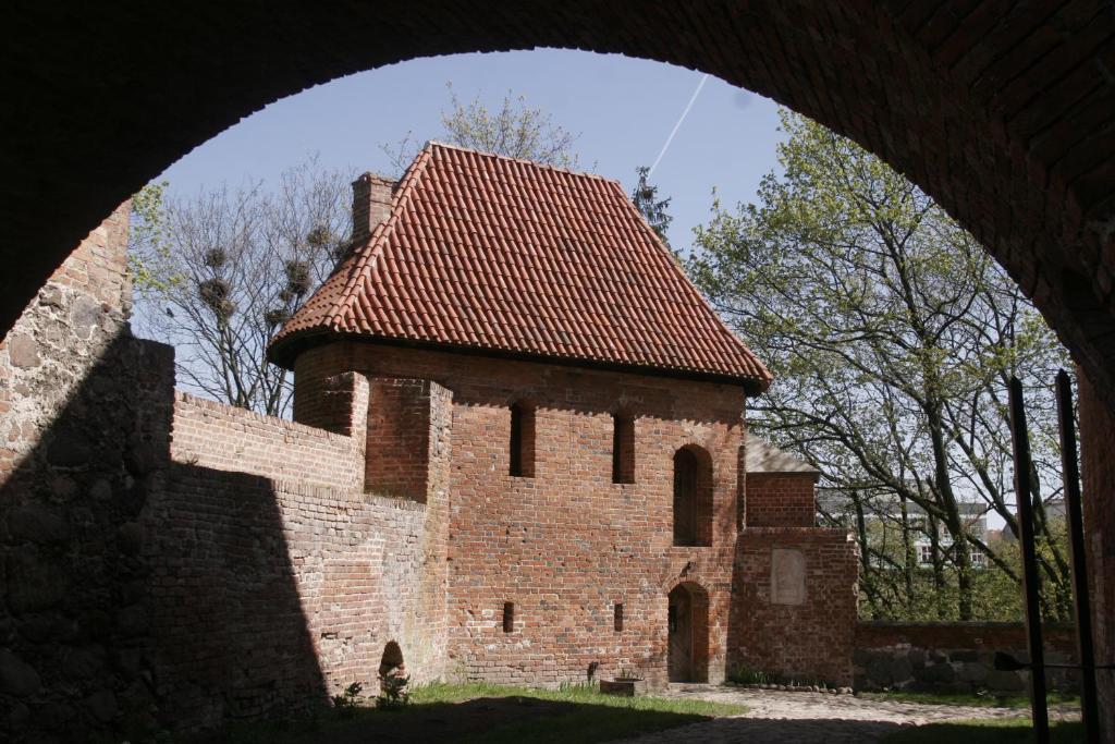 Zamek Reszel Otel Oda fotoğraf